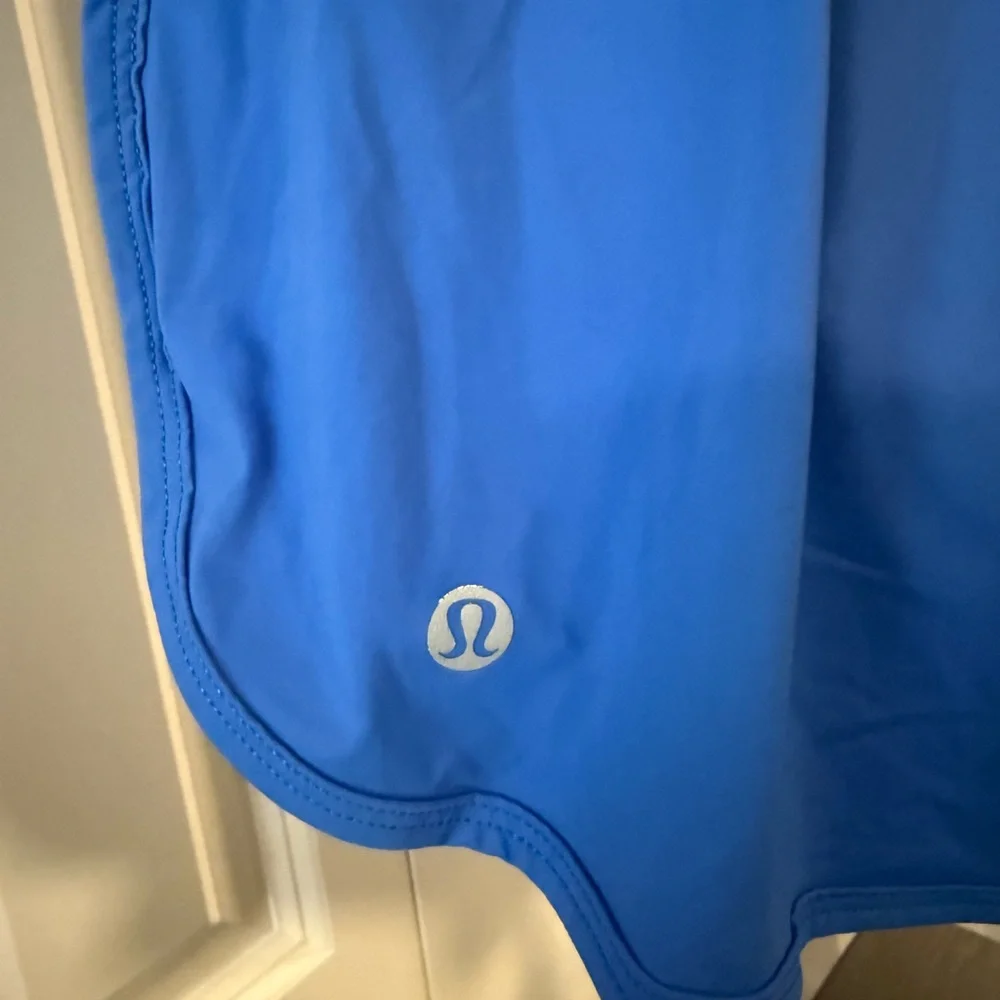 Lululemon Athletica Strides Ahead HR 4in Inseam Shorts 8 Blue Bluebell - Picture 5 of 10
